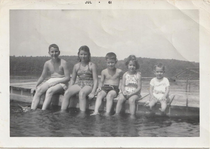 3253875cadb4c3489626c2d508 20+ Heartwarming Photos That Feel Like a Trip to Our Moms’ and Grandmas’ Childhood / Bright Side