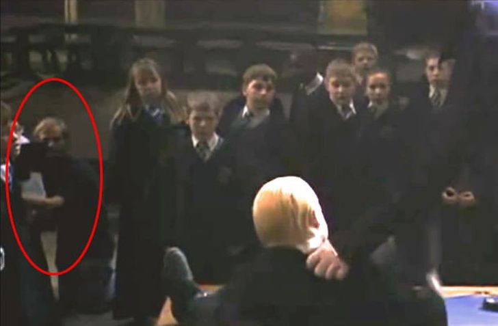 20 Unbelievably Obvious Movie Mistakes You Most Likely Missed