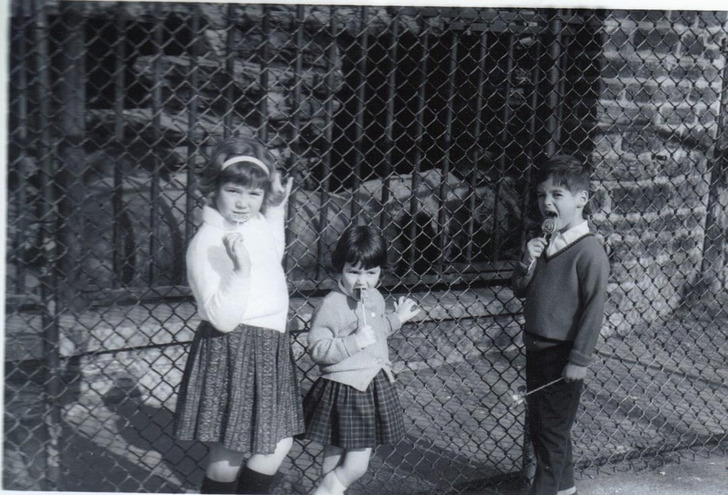dd5bb9522797d3e47615d8ad50 20+ Heartwarming Photos That Feel Like a Trip to Our Moms’ and Grandmas’ Childhood / Bright Side