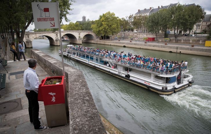 11 Reasons Why Tourists Get Disappointed by Paris