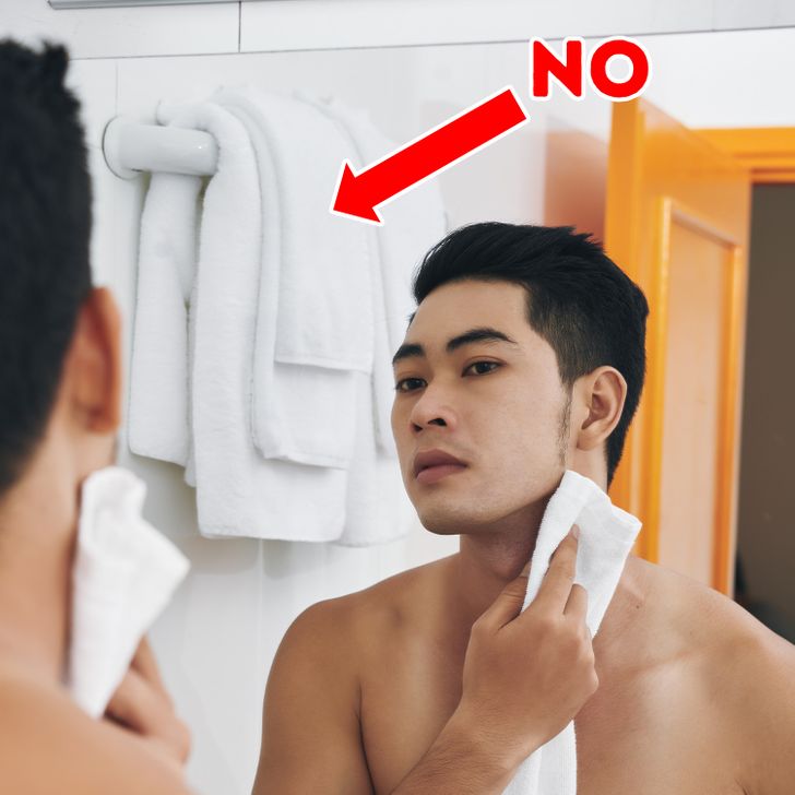 10 Bathroom Habits That Could Be Wrecking Your Health