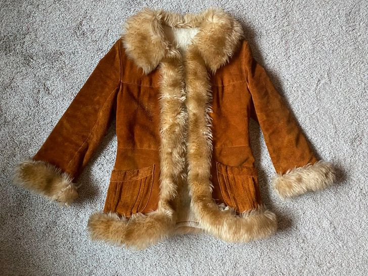 19 Things That Cost Pennies But Look As, How Do I Know What My Fur Coat Is Worth