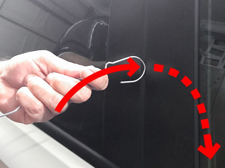 10 Methods That Can Help You Open The Car If You Locked Your Keys Inside