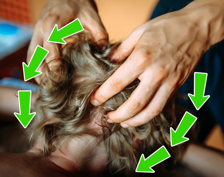 Know Someone Who Is Stressed and Exhausted? These 5 Massage Techniques Are Exactly What They Need
