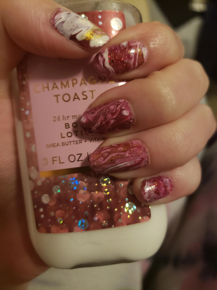 16 Girls Who Wanted to Have Gorgeous Nails, but Things Took a Turn for the Worse