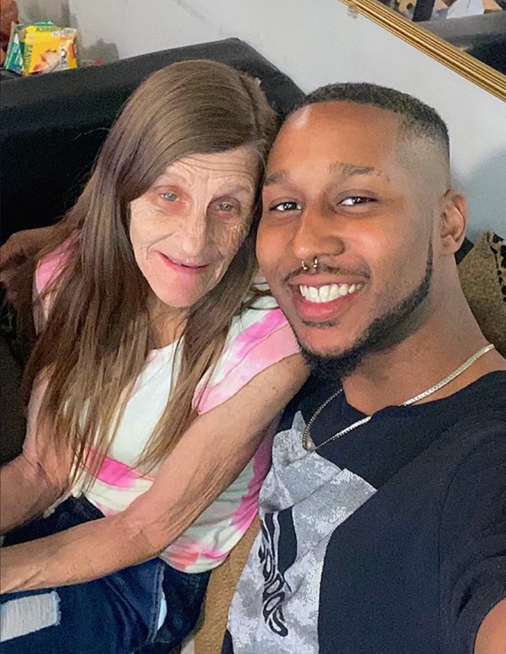 Man, 25, Plans to Have a Baby With a 62-Years-Old Grandma, Proving Love ...