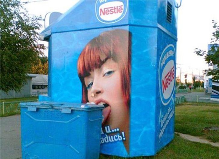 12 Hilarious Shots Taken at Exactly the Right Moment