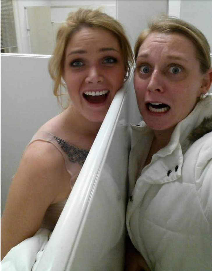 14 Awkward Situations That Every Tall Person Will Recognize