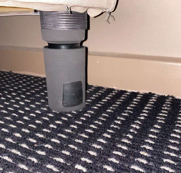 45114b5ef49f9bf65472f58e56 15+ Hotel Design Choices That Left Guests Dumbfounded / Bright Side